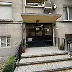 Downtown Gem Διαμέρισμα