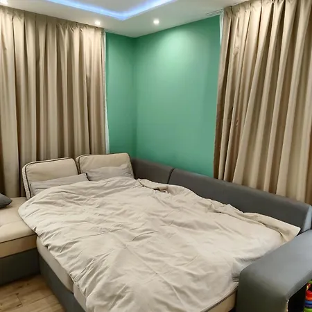 Downtown Gem With Free Private Garage Appartement Plovdiv